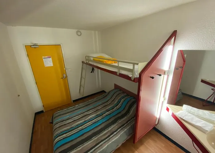 Class'eco 2* ألبي